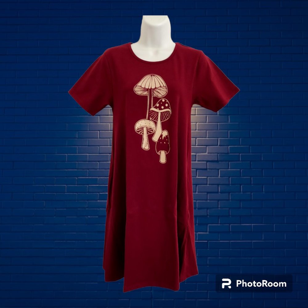 SALE! Soul flower • NWT Maroon Mushroom T-Shirt Dress Plus Size 2X
